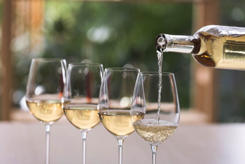 Does White Wine Need To Be Refrigerated?